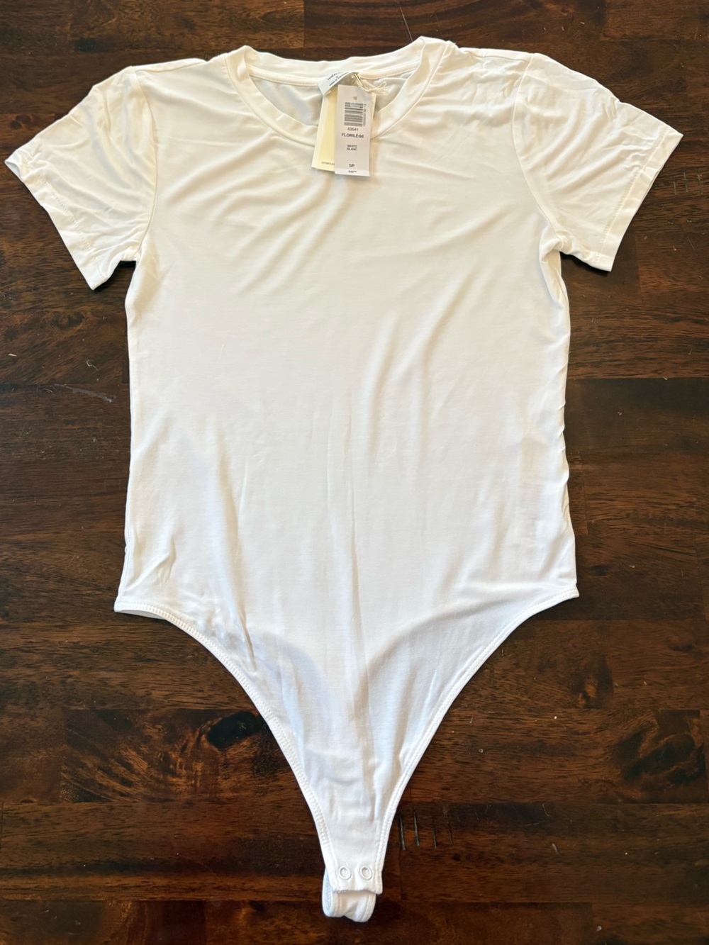 Aritzia | Wilfred White Short-Sleeve Crewneck Bodysuit